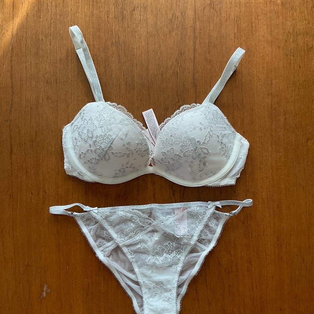 Victoria Secret ice angel set